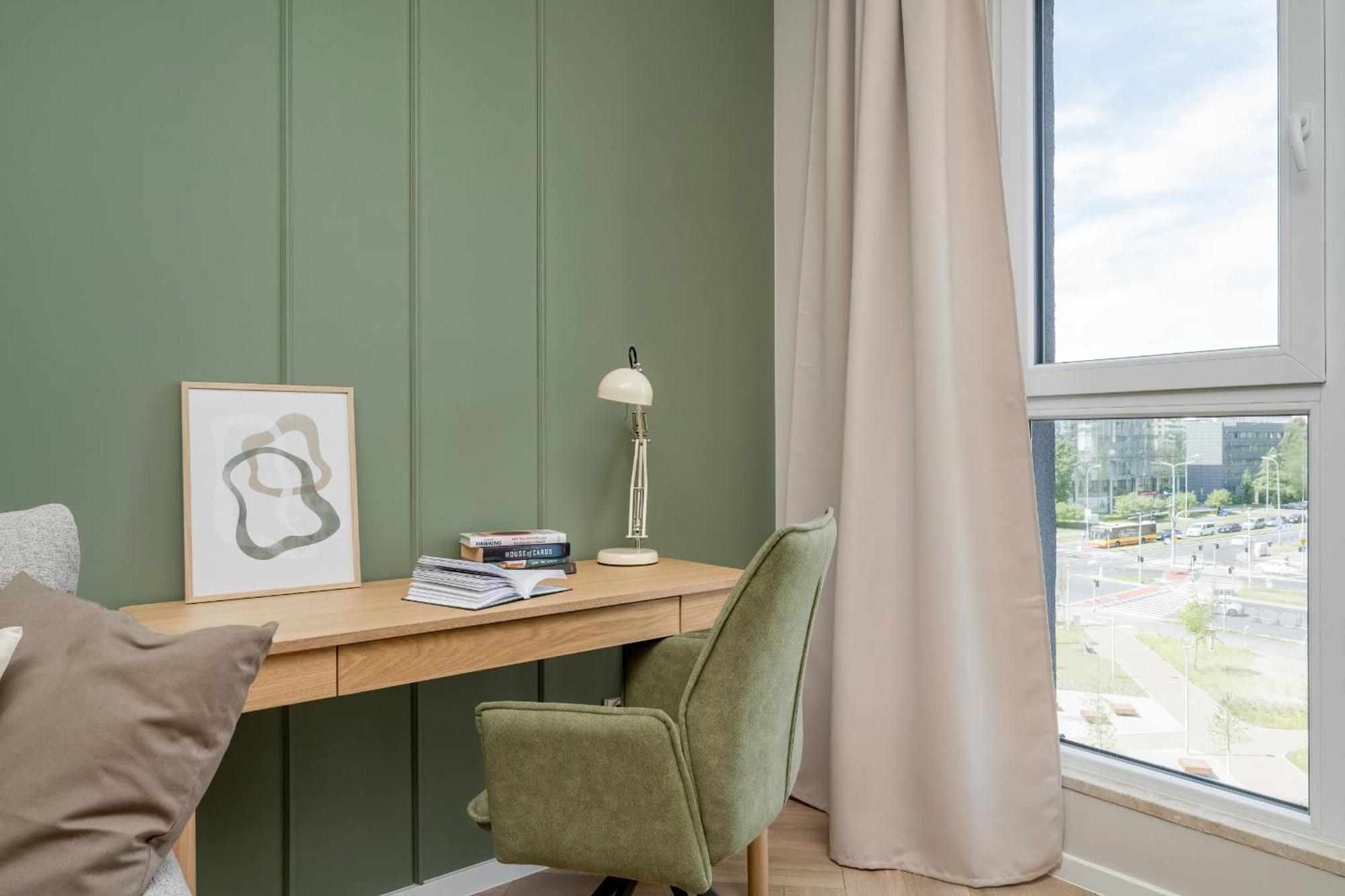 Apartment Modern With Parking And Air-conditioning In By Renters Breslau